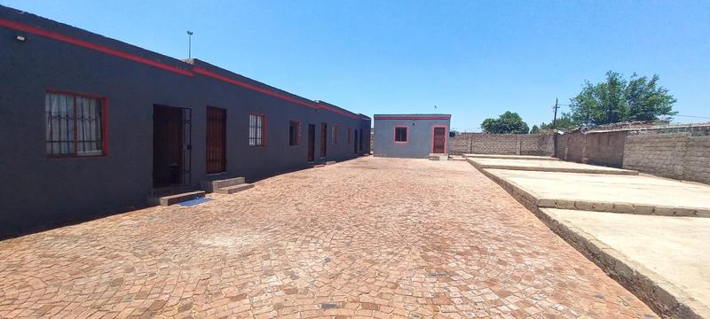 8 Bedroom Property for Sale in Mabopane North West